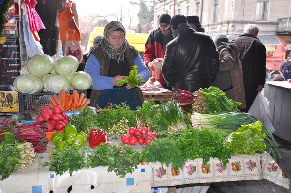 Hard Times for Greengrocery in Georgia geotv.ge