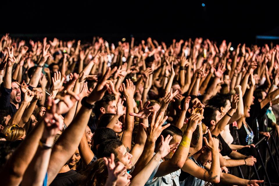 EAT SLEEP RAVE REPEAT - Fatboy Slim's unforgettable performance at GlobalGathering Georgia geotv.ge