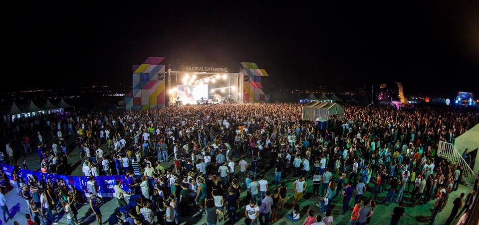 EAT SLEEP RAVE REPEAT - Fatboy Slim's unforgettable performance at GlobalGathering Georgia geotv.ge
