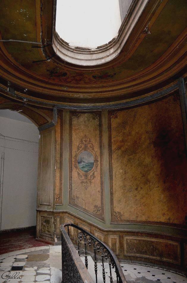 Old hotel in Tbilisi where Knut Hamsun stayed - View vintage photos geotv.ge