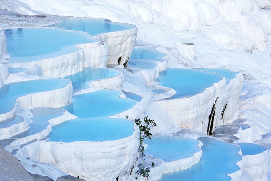 World’s most astonishing places to see before you die geotv.ge