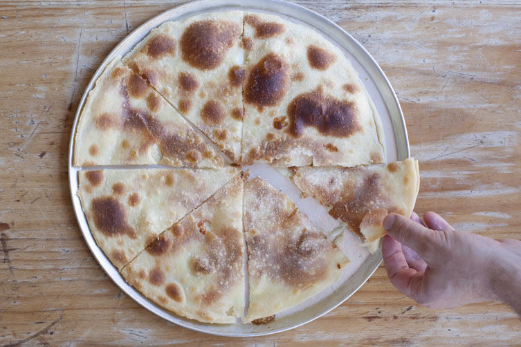 Khachapuri among 10 recipes that prove you should eat more melted cheese geotv.ge