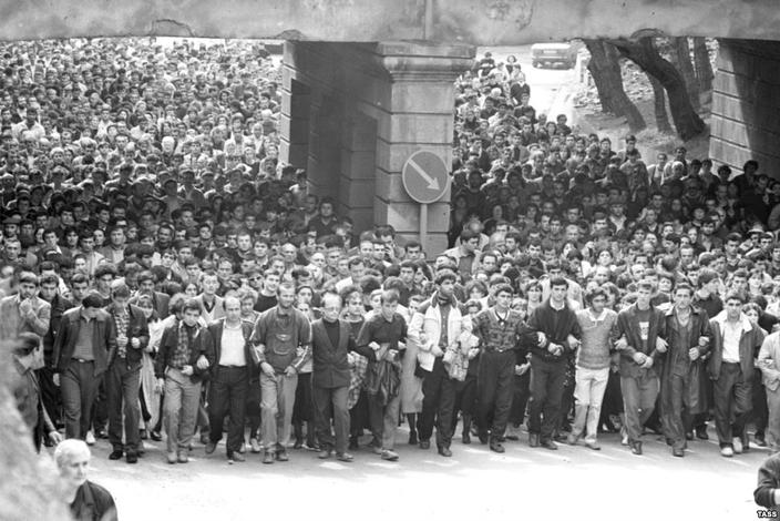 29 years after April 9 massacre – Georgians’ struggle for gaining back independence from USSR geotv.ge