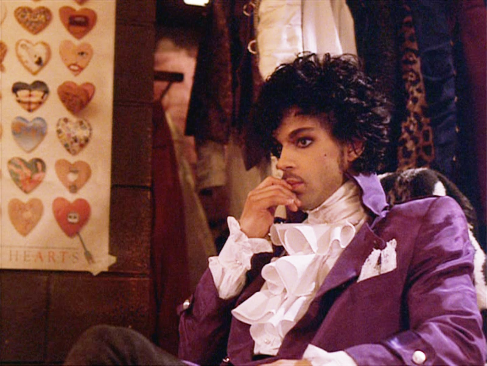 Prince death: Five strange stories about mysterious US musician geotv.ge