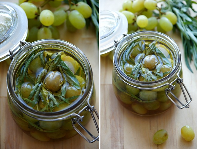 Pickled grapes with tarragon – Unusual Georgian appetizer geotv.ge