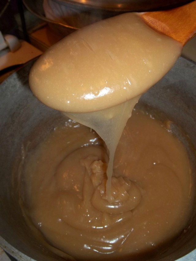 Tatara – Georgian grape pudding geotv.ge