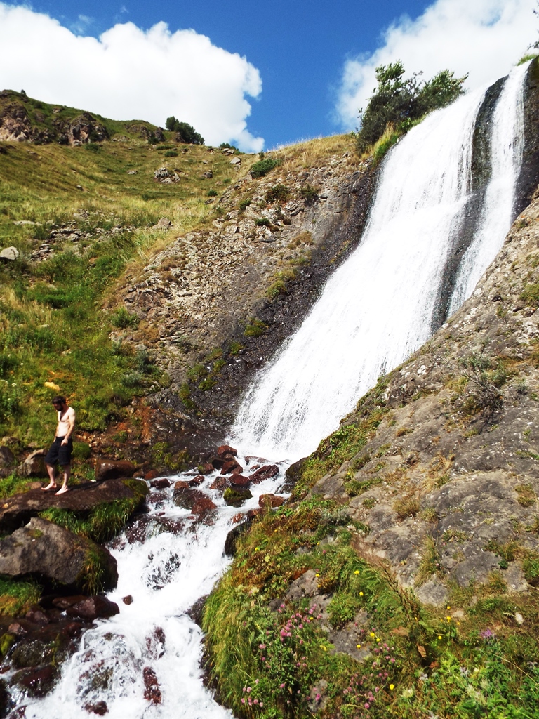 Kazbegi - Create your own adventure geotv.ge