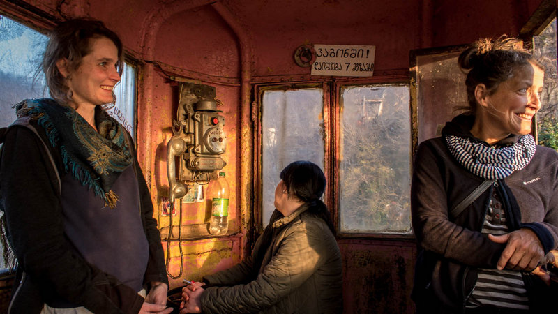 Foreign traveling couple’s journey in the Cable Car City of Georgia geotv.ge
