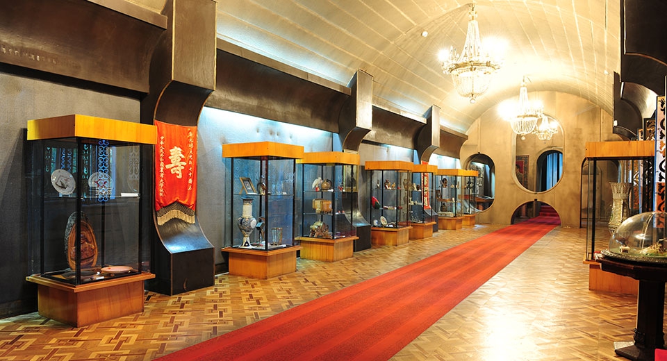 Georgia's Stalin museum still provides the Soviet version of the dictator's biography – The Guardian geotv.ge