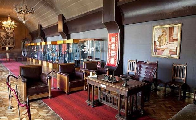 Georgia's Stalin museum still provides the Soviet version of the dictator's biography – The Guardian geotv.ge