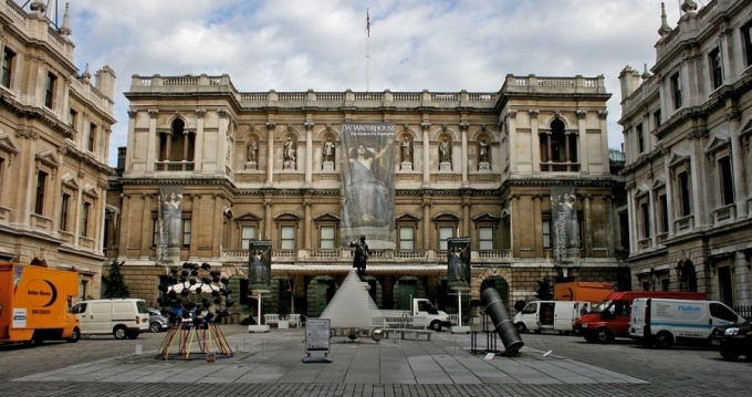 Georgian artist’s artworks to be exhibited at the Royal Academy of Arts, London geotv.ge