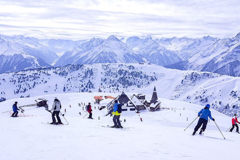 Country’s tourist boom - Georgia is a new travel destination for western European tourists geotv.ge