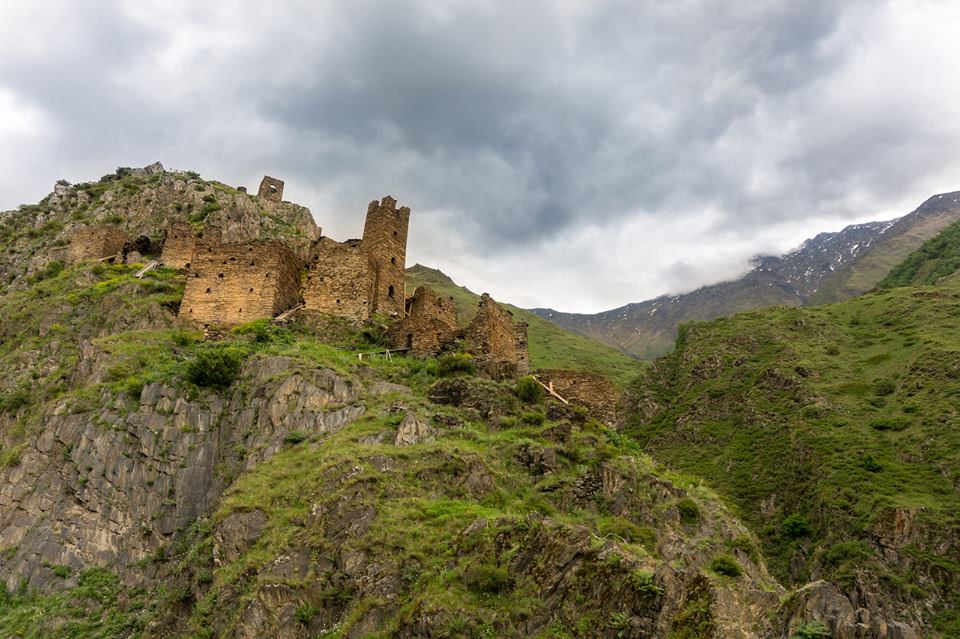 Medieval and once abandoned Mutso village in Khevsureti being rehabilitated geotv.ge