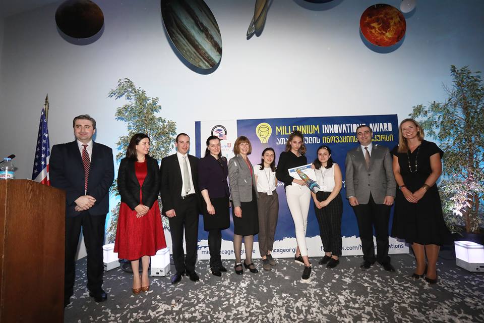 Georgian inventor girls to visit NASA Space Center geotv.ge