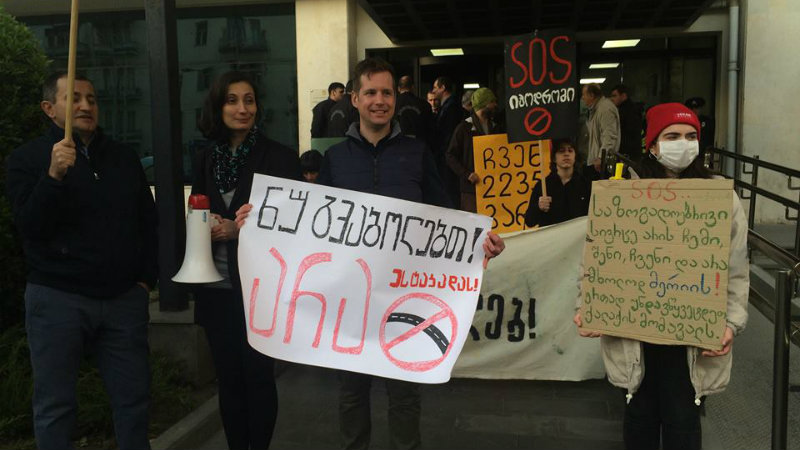 Citizens protest construction of two-story overpass road near former Tbilisi hippodrome geotv.ge