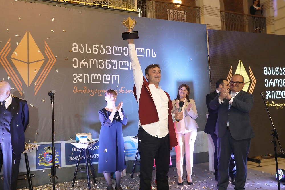 Vladimer Apkhazava among the Global Teacher Prize 2019 Finalists vladimer_apkhazava