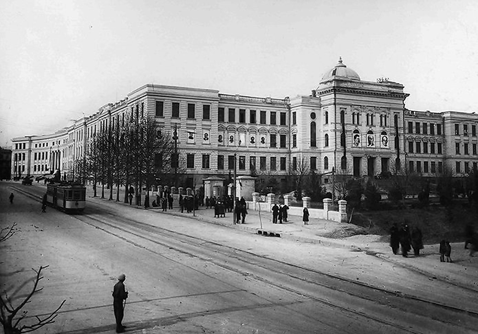 Tbilisi State University marks 100th anniversary under the patronage of UNESCO geotv.ge
