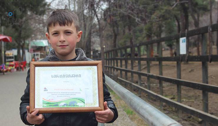 Georgian boy runs away to the zoo, finds it closed – BBC geotv.ge