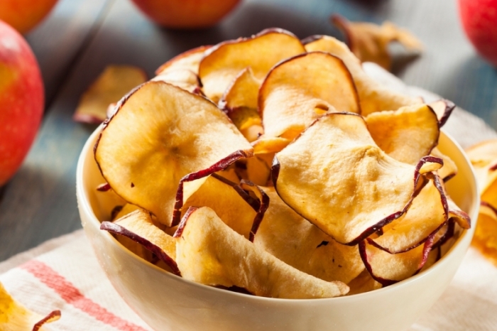 Enkeni - Georgian Apple Chips made with innovative technology go on sale geotv.ge