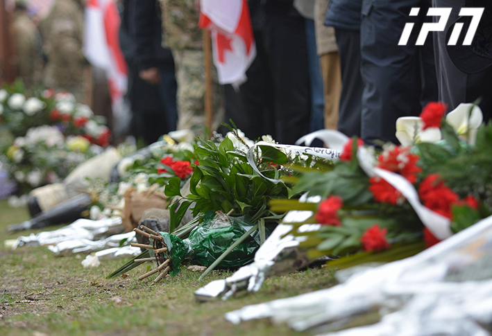 Georgian soldier who died in occupied Tskhinvali Region buried with honor geotv.ge