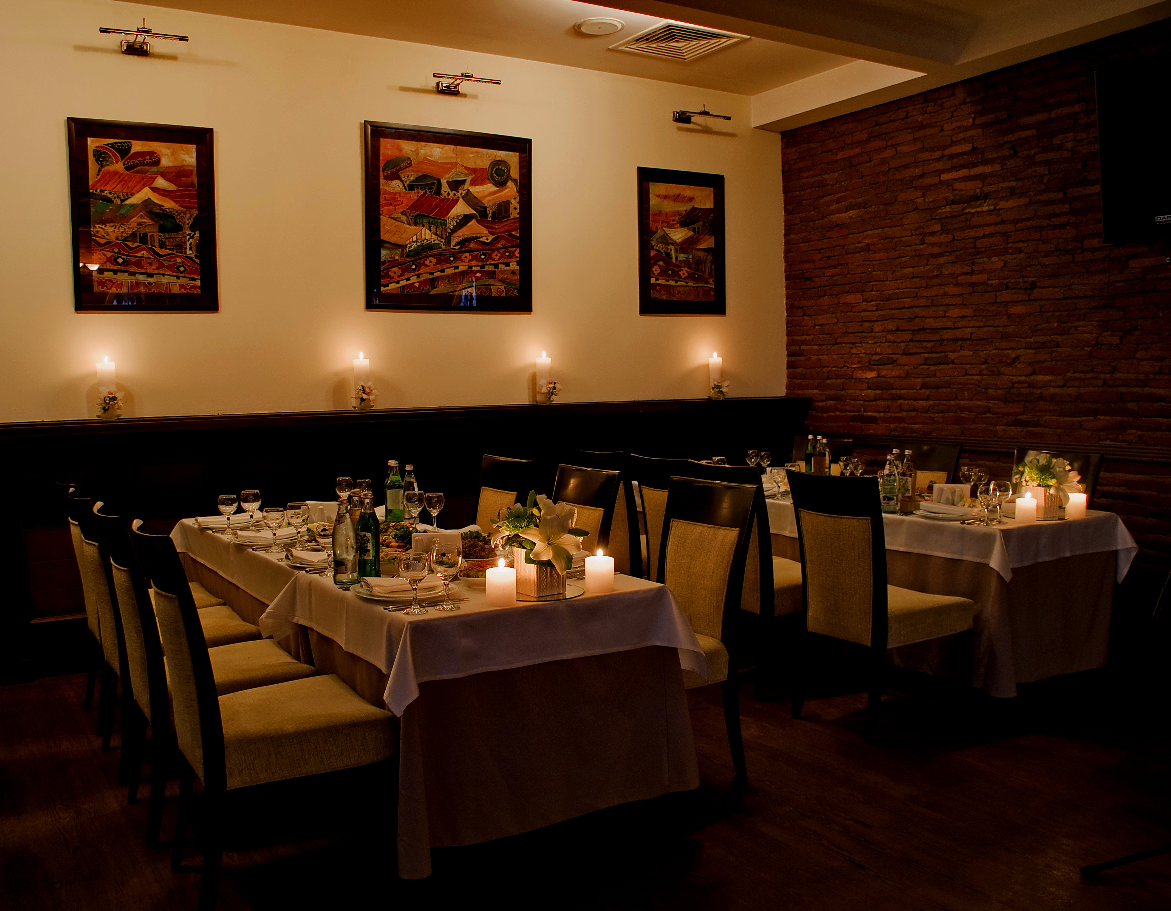 Restaurant Old Metekhi - Synthesis of Georgian traditions and fine taste geotv.ge