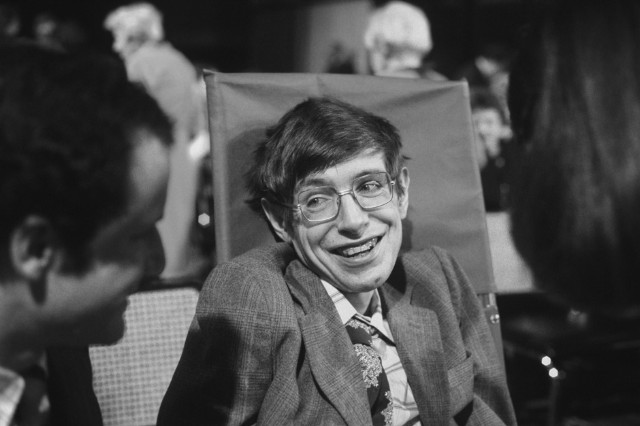 World famous physicist Stephen Hawking passes away aged 76 geotv.ge