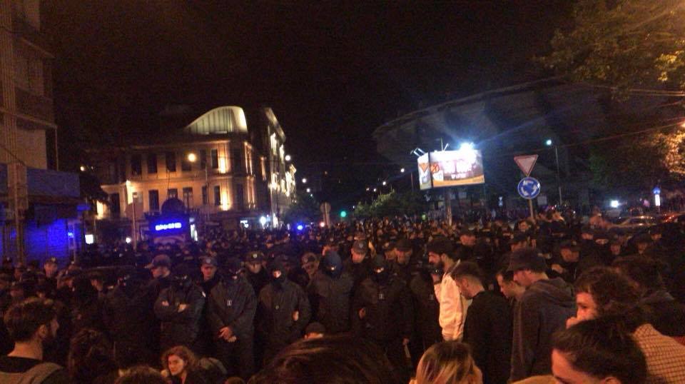 Night raid in Bassiani and Café Gallery – What happened at Georgia’s most popular clubs geotv.ge