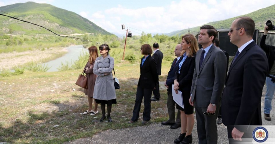 US Assistant Secretary visits occupation line: "We call on the Russia to withdraw the recognition of these regions" geotv.ge