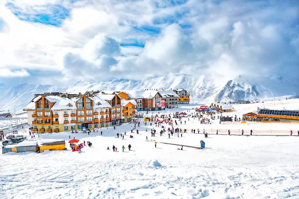 Georgia to host 2023 Freestyle Ski and Snowboard World Championships geotv.ge