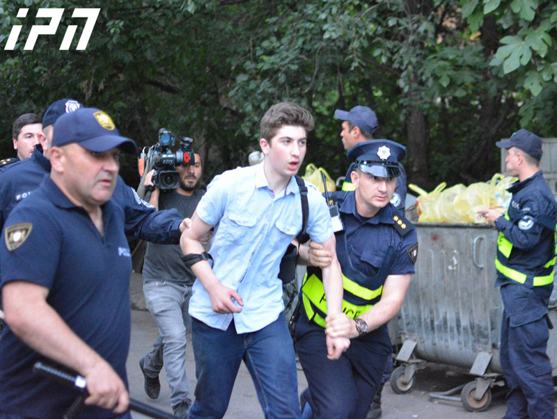 People gathered in Tbilisi to condemn homophobia and defend sexual minority rights geotv.ge