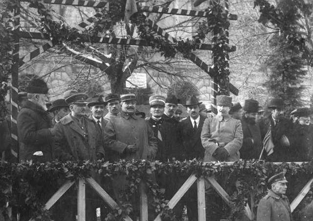 Georgia celebrates 100th anniversary of Establishment of First Democratic Republic – What happened on May 26 geotv.ge