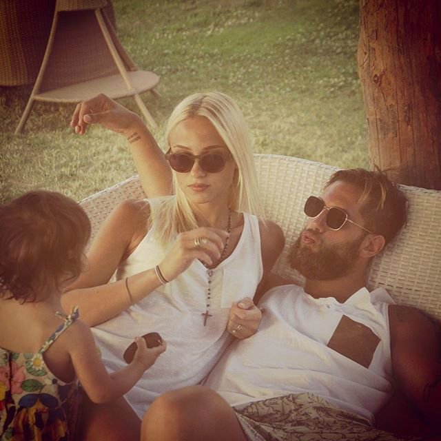 Get to know the wives of Georgian football players geotv.ge