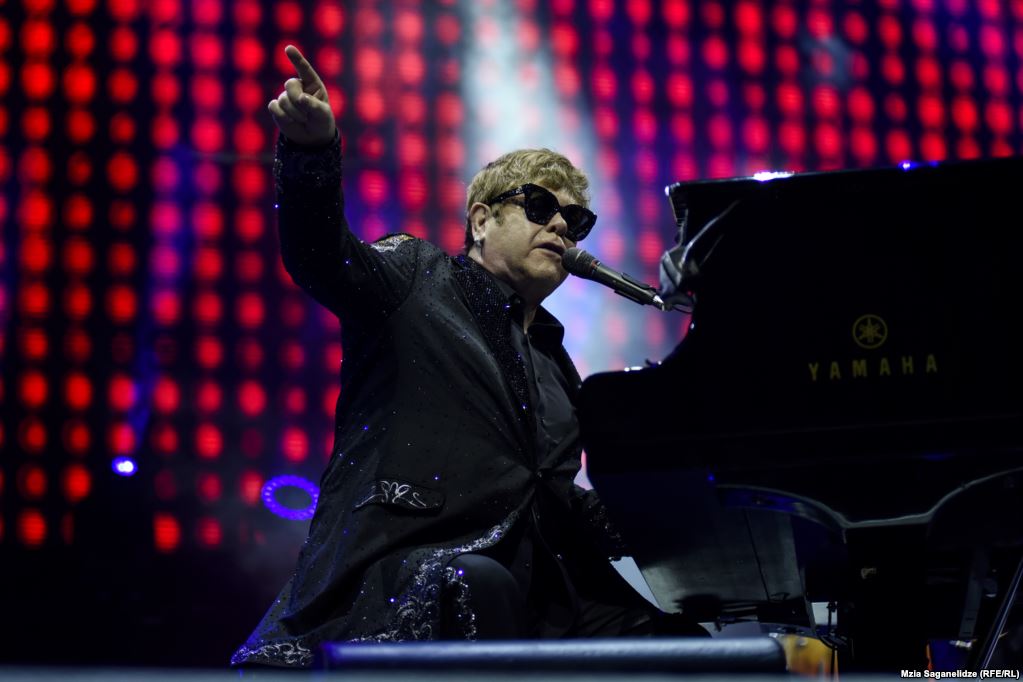 Black Sea Arena hosted Elton John geotv.ge