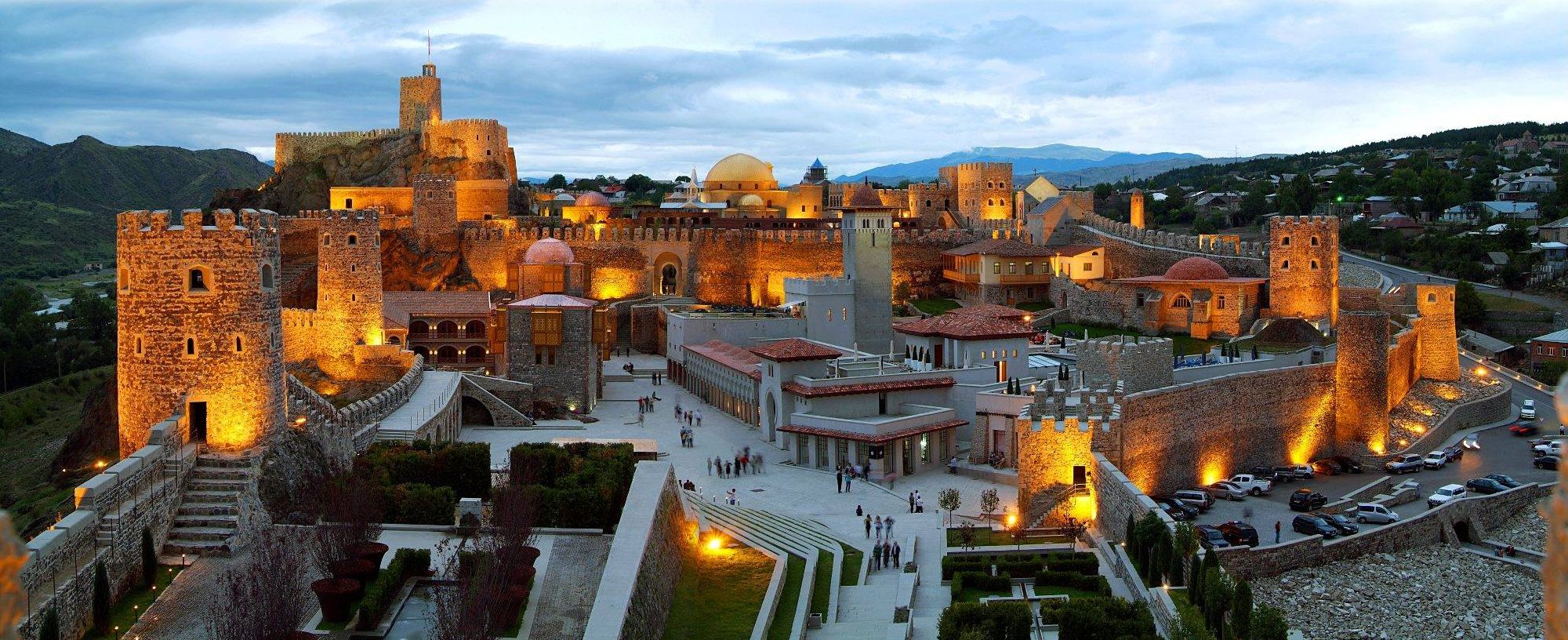 Top 12 Must-See Places in Georgia rabati