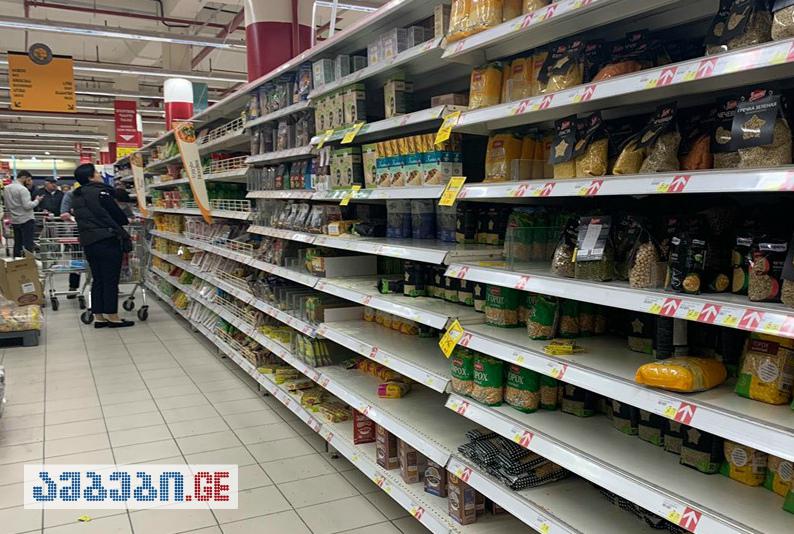 Empty shelves - Carrefour experiences rare emptiness amid COVID-19 panic geotv.ge