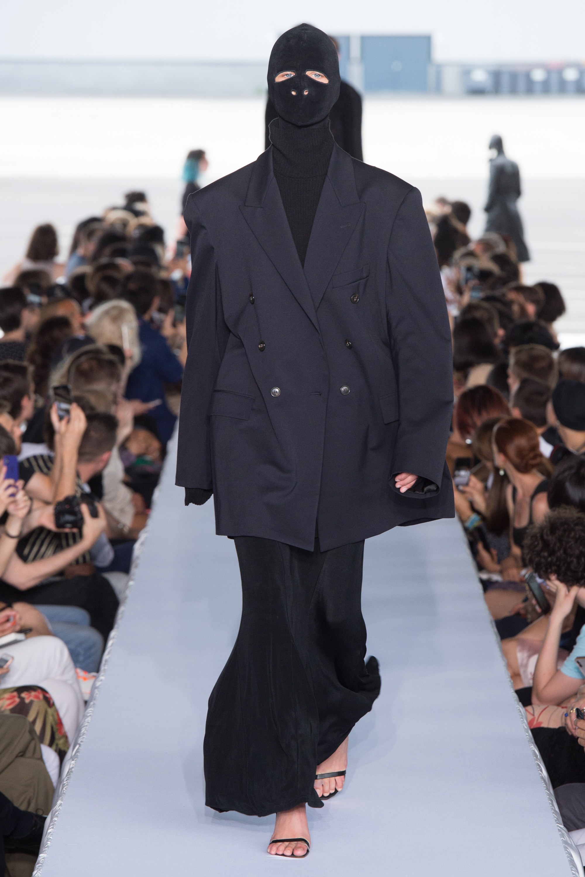 demna gvasalia